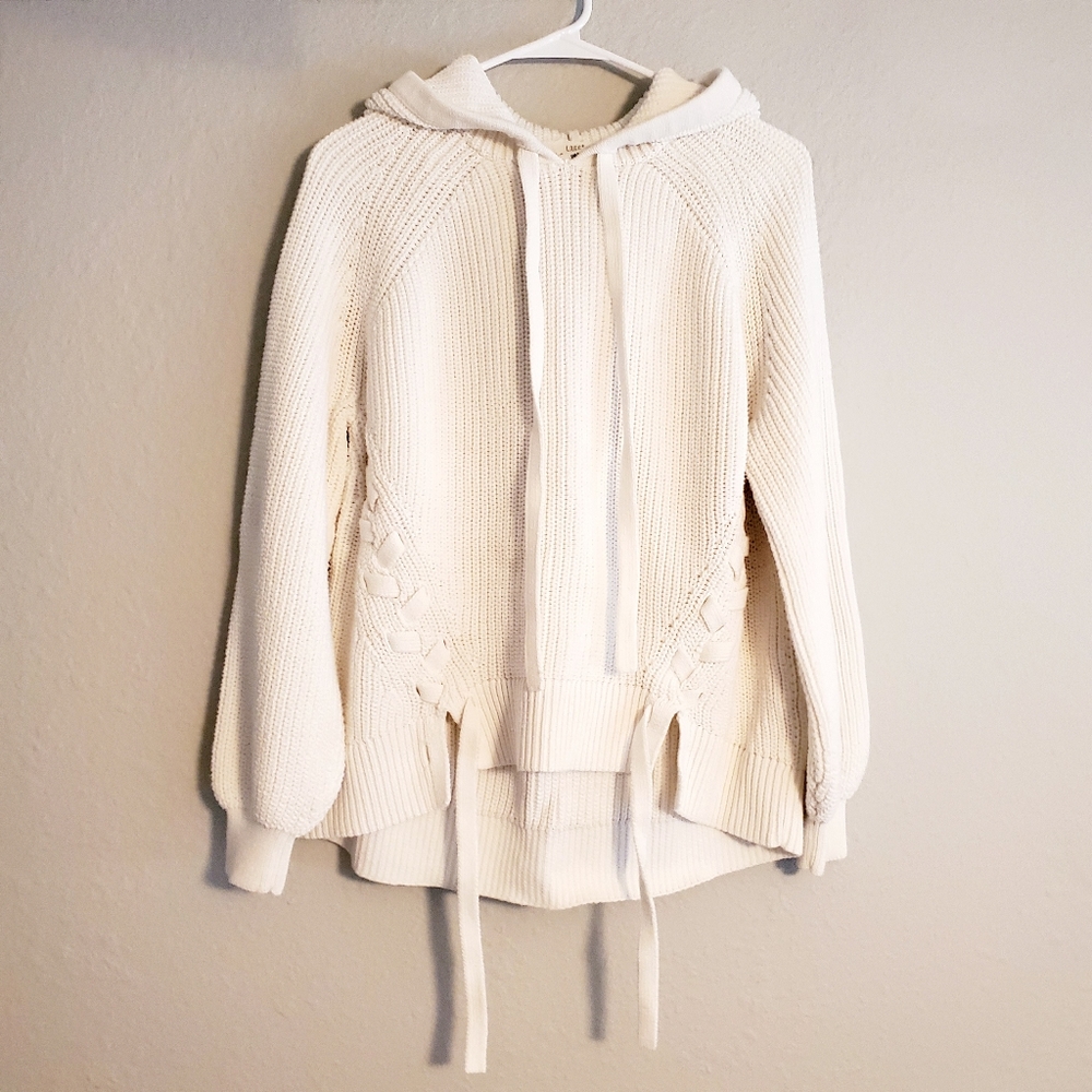 Knitted hoodie